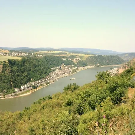 別荘 Exklusives In Am Rhein, Cleaning Included *
