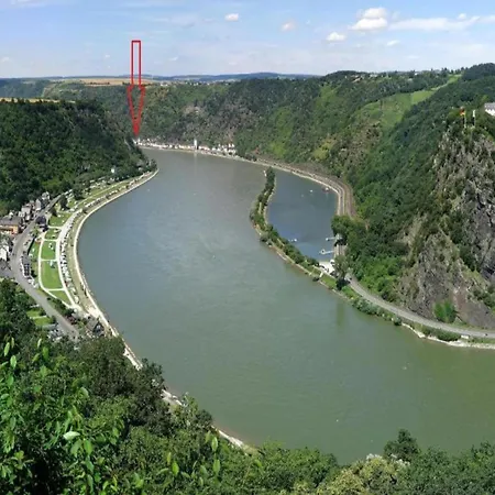 別荘 Exklusives In Am Rhein, Cleaning Included *